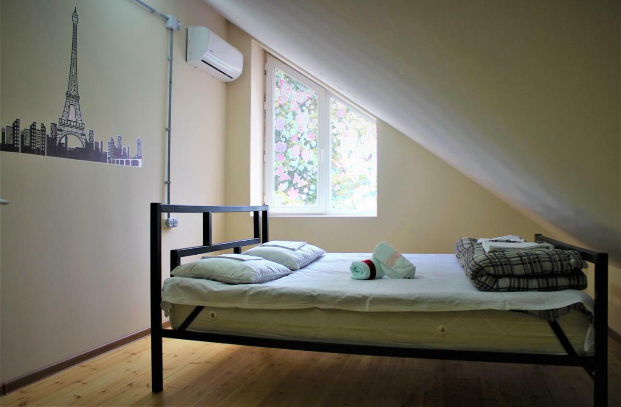 Global Hostel - Marjanishvili Tbiliszi Kültér fotó